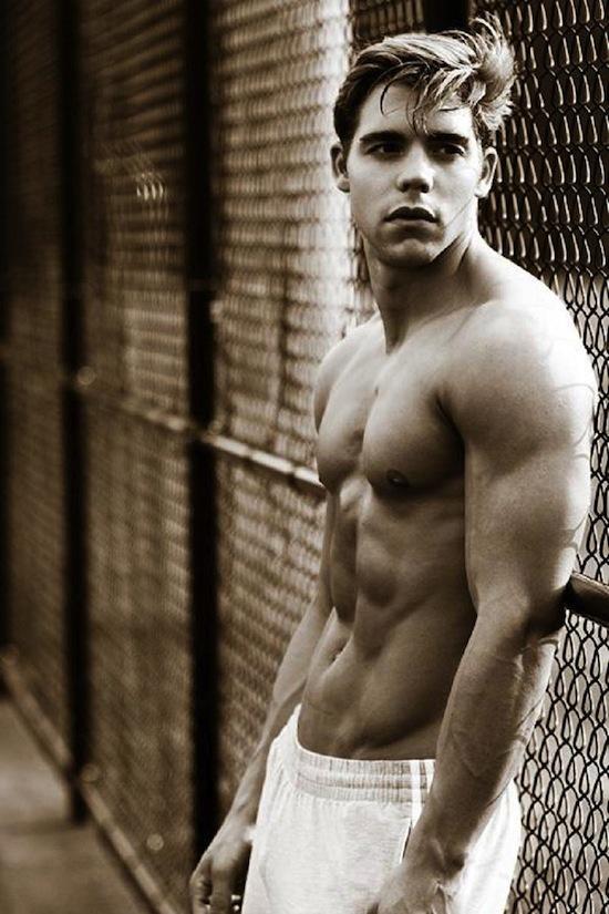 นายแบบ 084