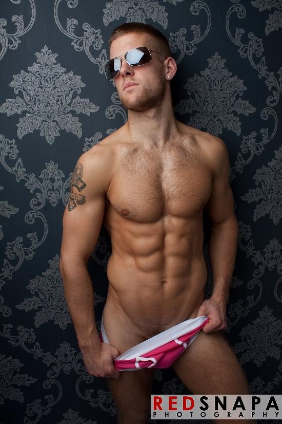 นายแบบ 085