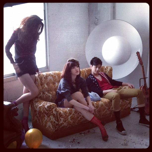 3 หนุ่มRookie bb ถ่ายแบบนิตยสาร Kazz