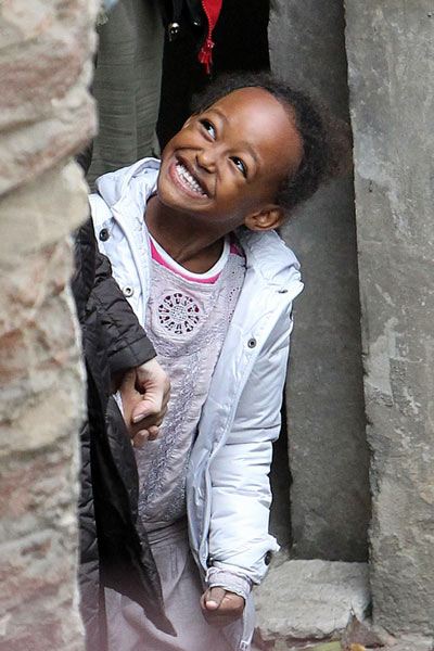 อันดับ 11 คือ ซาฮารา โจลี-พิตต์