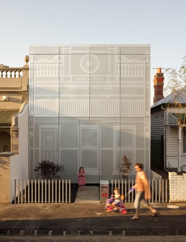 Australian Architecture Firm Blurs Boundaries in the Perforated House