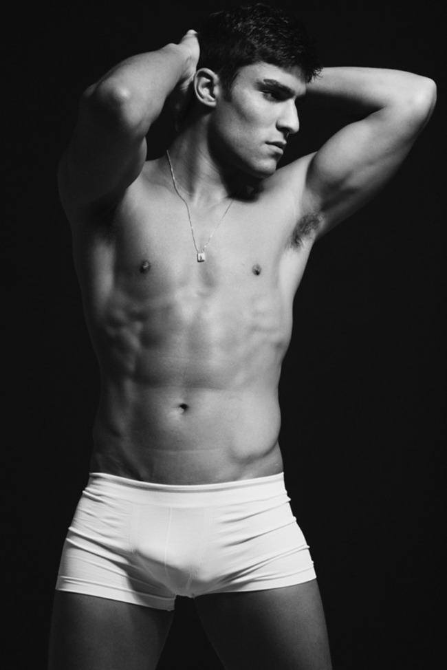 MASCULINE DOSAGE: LUIZ HENRIQUE BY PHOTOGRAPHER JO&Atilde;O P. TELES