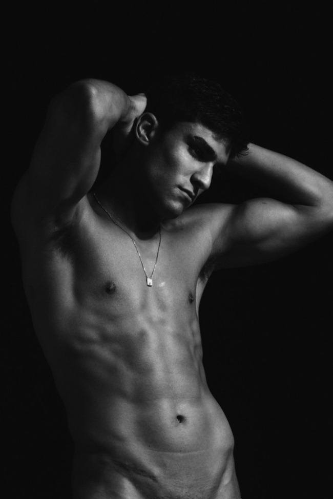 MASCULINE DOSAGE: LUIZ HENRIQUE BY PHOTOGRAPHER JO&Atilde;O P. TELES