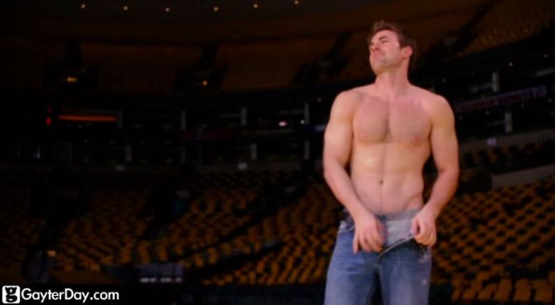 ฉากโป๊-เปลือย-เป้าตุง ของหนุ่มหล่อ คริส อีแวนส์