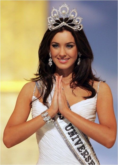 เรื่องราวบนเวทีระดับโลก Miss Universe