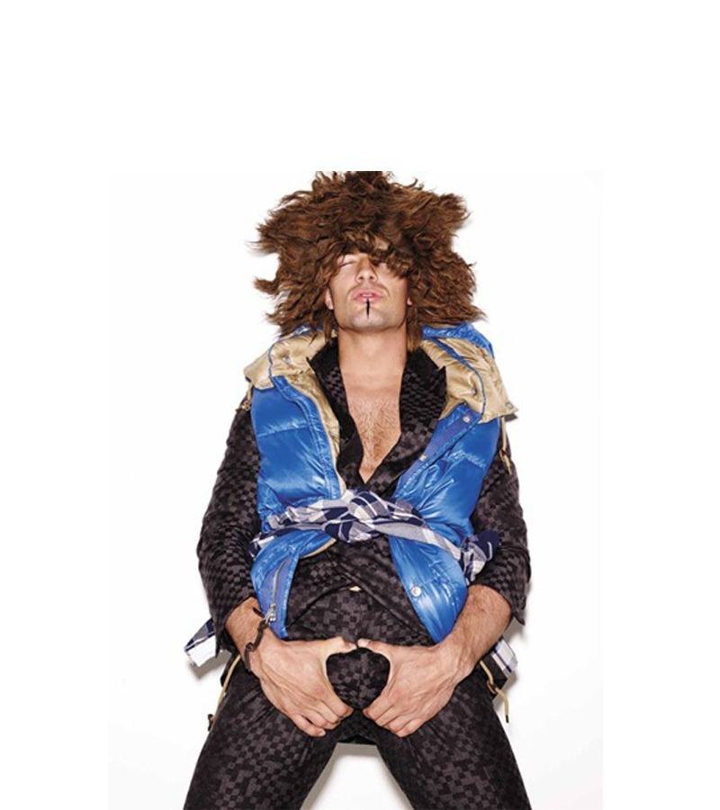 ZOO MAGAZINE: UNBESCHREIBLICH WEIBLICH BY PHOTOGRAPHER MATTHIAS VRIENS-MCGRATH