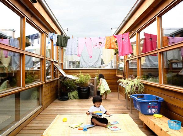 ห้องนอนลูกน่ารักอ่ะ Courtyard Architecture by Innovative Toronto Architecture Firm - awesome!