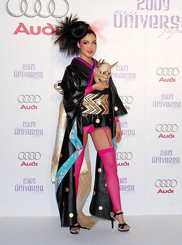 รวมเรื่องราวบนเวทีระดับโลก Miss   Universeภาค2