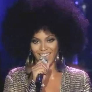 Beyoncé's Tribute to Michael Jackson