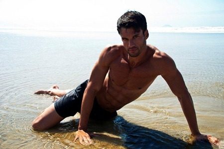 MASCULINE DOSAGE: ARRUDA JUNIOR, MURILO CASTELLANI & LURI JASPER BY DIDIO