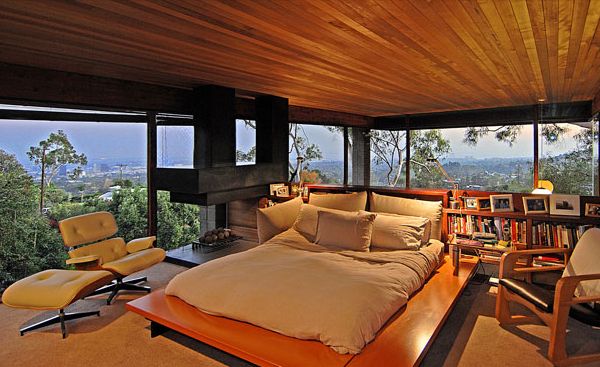 Luxury Glass Home in Los Angeles with valley views, for sale for $4.5 million