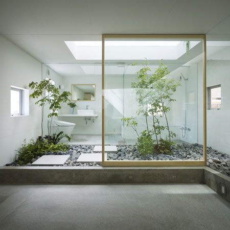 Amazing House Design in Japan - a garden inside the house ...