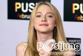 DAKOTA FANNING
