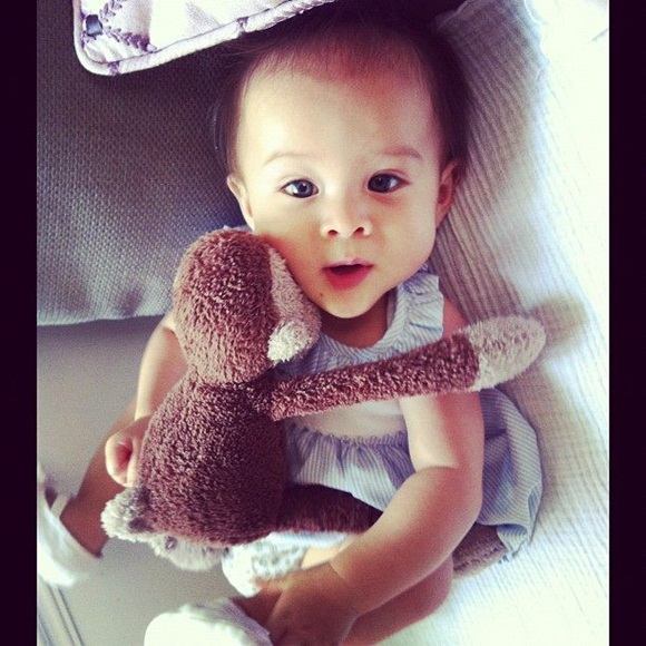 ชวนมาดูความน่ารักของ น้องไลลา ลูกสาวพอลล่า