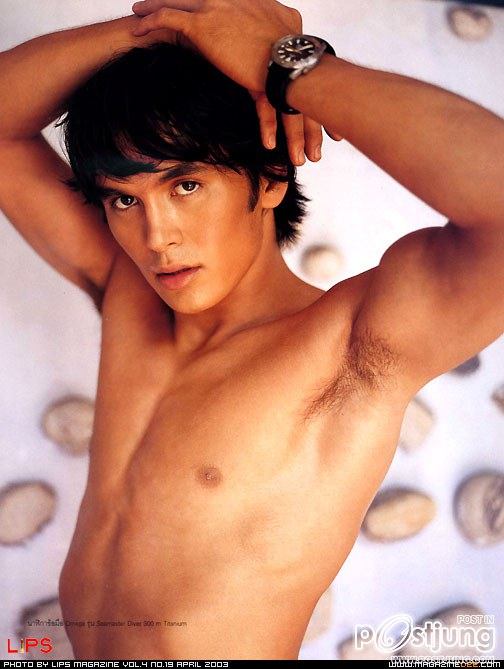 เบ๊น อนันดา