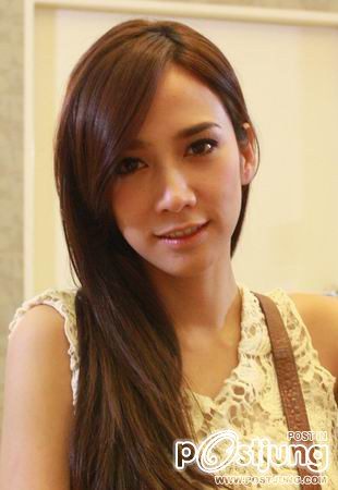 อั้ม พัชราภา 'นักแสดงหญิง' คนเดียวที่มีชื่อติดอยู่ในทำเนียบบุคคลผู้ทรงอิทธิพลของวงการบันเทิงไทย.!!!