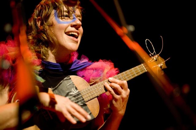 6. Gangsta - tUnE yArDs