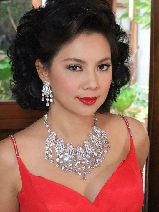 ก้อย รัชวิน ประกบ พีท ทองเจือ ในละครหมูเเดง