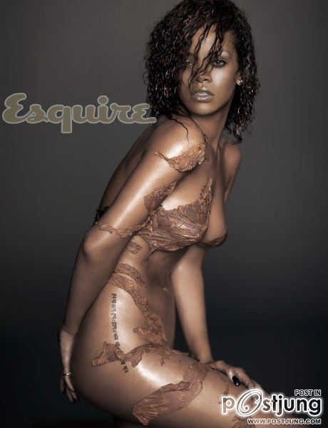Rihanna Is the Sexiest Woman Alive ภาพแฟชั่น จาก นิตยสาร Esquire