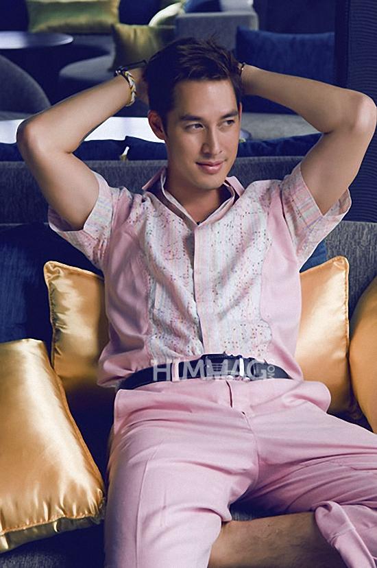 อั๊ต-อัษฎา พานิชกุล @ HIMMAG.vietnam issue 52