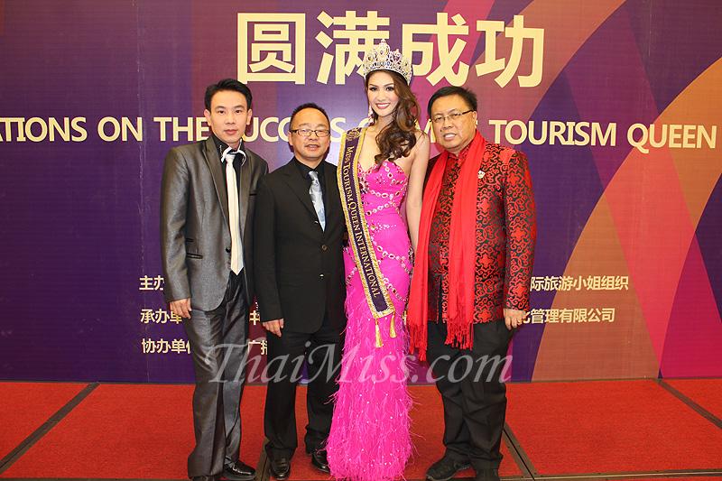 THAILAND wins Miss Tourism Queen International 2011(MTQI) เล็ก-กันตพัฒน์ คว้ามงกุฏเป็นคนแรกของไทย