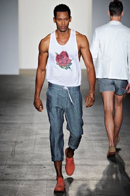 หล่อๆล่ำๆเดินแบบNEW YORK FASHION WEEK: PARKE RONEN SPRING 2012