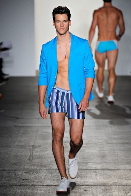 หล่อๆล่ำๆเดินแบบNEW YORK FASHION WEEK: PARKE RONEN SPRING 2012