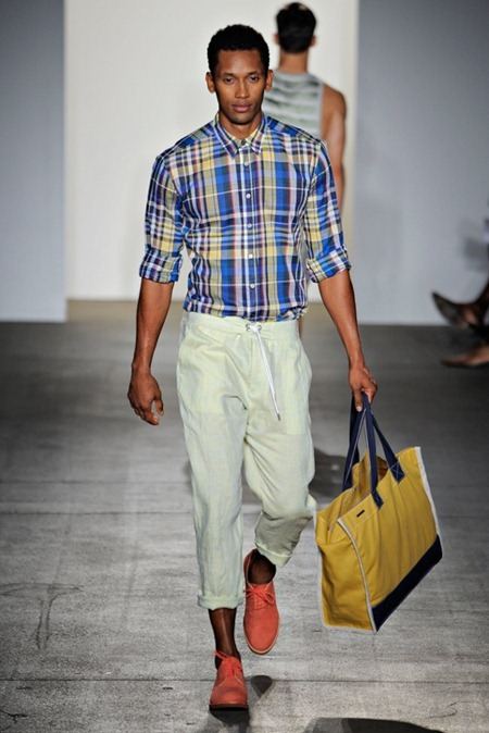 หล่อๆล่ำๆเดินแบบNEW YORK FASHION WEEK: PARKE RONEN SPRING 2012