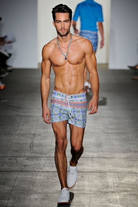 หล่อๆล่ำๆเดินแบบNEW YORK FASHION WEEK: PARKE RONEN SPRING 2012