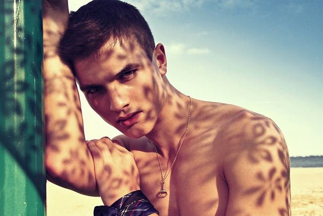 COITUS MAGAZINE: FABRICIO BACH BY PHOTOGRAPHER HENRICKSON LAURINDO