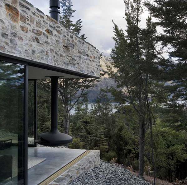 Mountain House Architecture - cozy mountain retreat integrates into surroundings in New Zealand