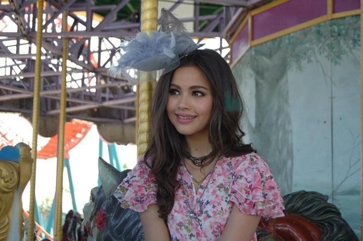 ญาญ่า อุรัสยา @ HER WORLD no.95 January 2012