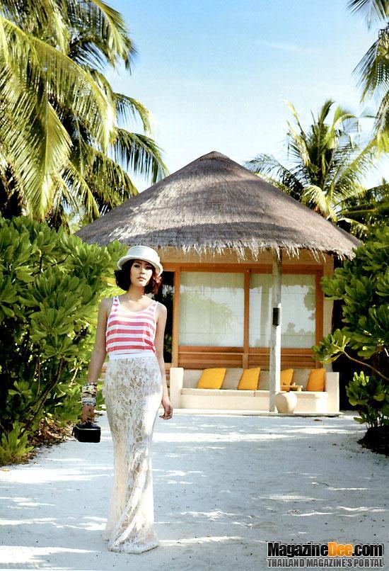 จุ๋ย-วรัทยา นิลคูหา @ พลอยแกมเพชร vol. 20 no. 479 January 2012