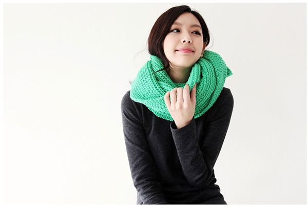 แฟชั่น Scarf ผ้าพันคอเพิ่มความอบอุ่นในหน้าหนาว