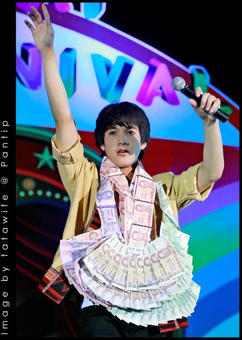 โตโน่ & ริท @ งาน Chiangmai Family Carnival 2011