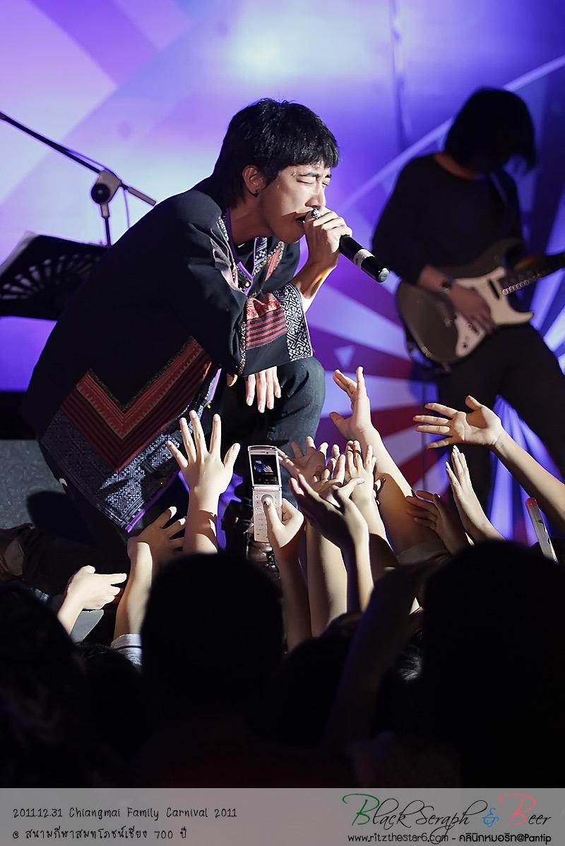 โตโน่ & ริท @ งาน Chiangmai Family Carnival 2011