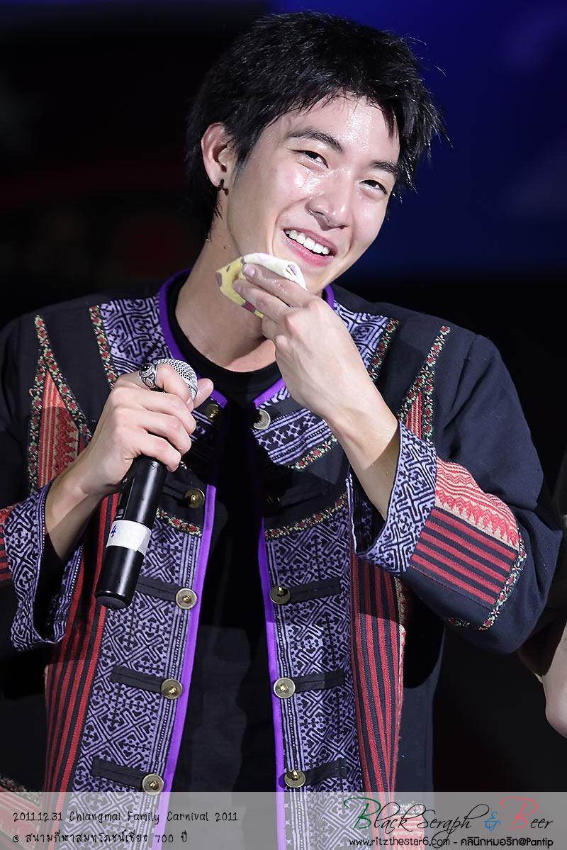 โตโน่ & ริท @ งาน Chiangmai Family Carnival 2011
