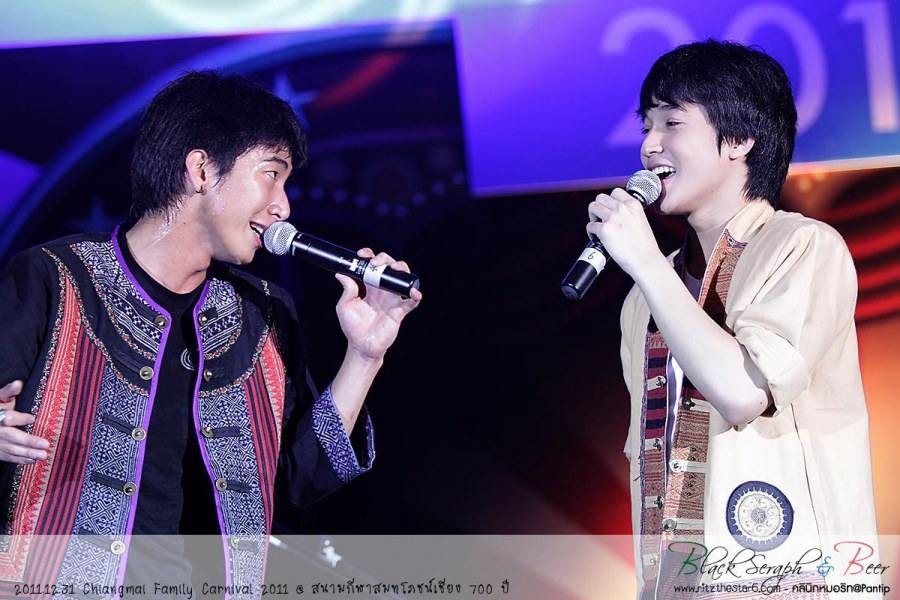 โตโน่ & ริท @ งาน Chiangmai Family Carnival 2011