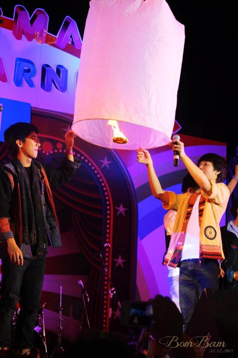 โตโน่ & ริท @ งาน Chiangmai Family Carnival 2011