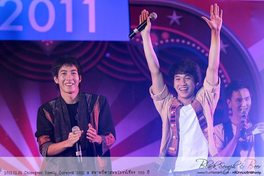 โตโน่ & ริท @ งาน Chiangmai Family Carnival 2011