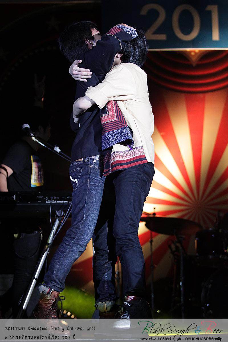 โตโน่ & ริท @ งาน Chiangmai Family Carnival 2011