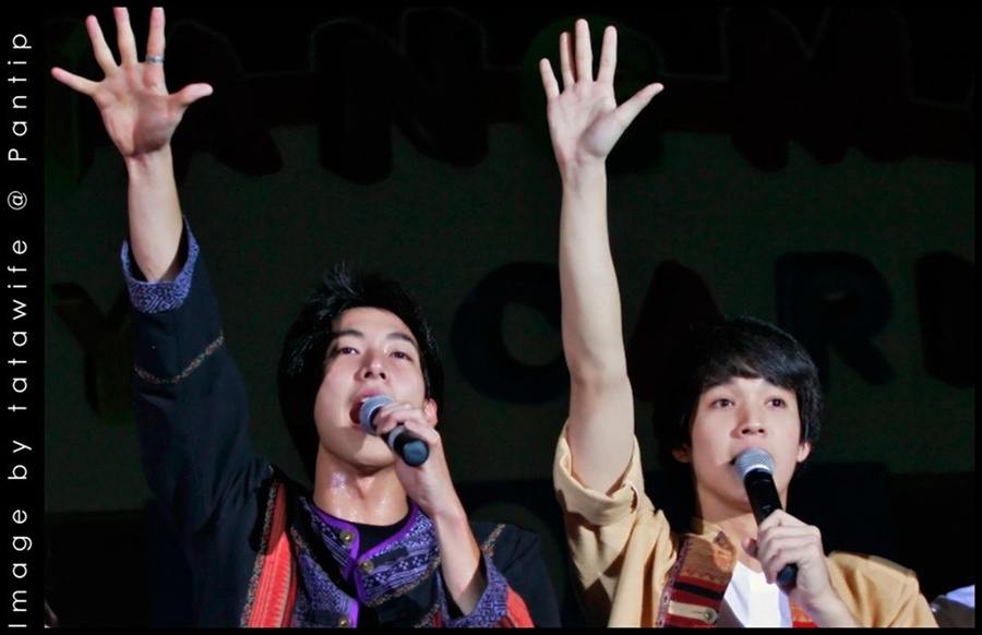 โตโน่ & ริท @ งาน Chiangmai Family Carnival 2011