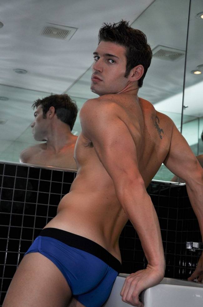 CAMPAIGN: BO ROBERTS FOR PAPI & DIESEL 2011