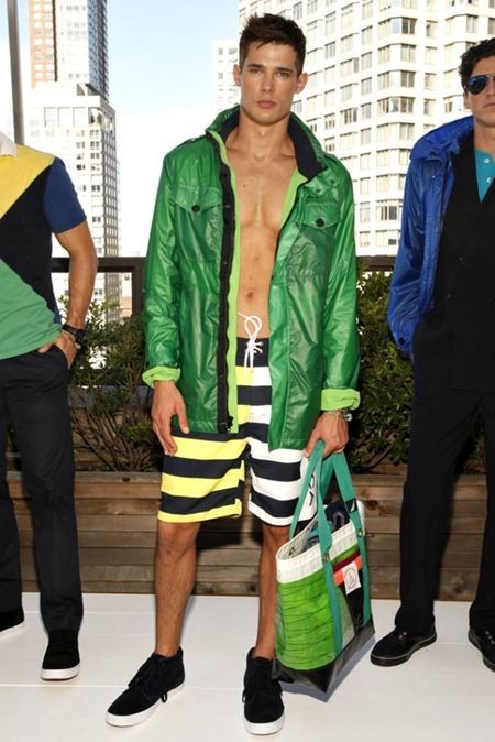 NEW YORK FASHION WEEK: NAUTICA SPRING 2012