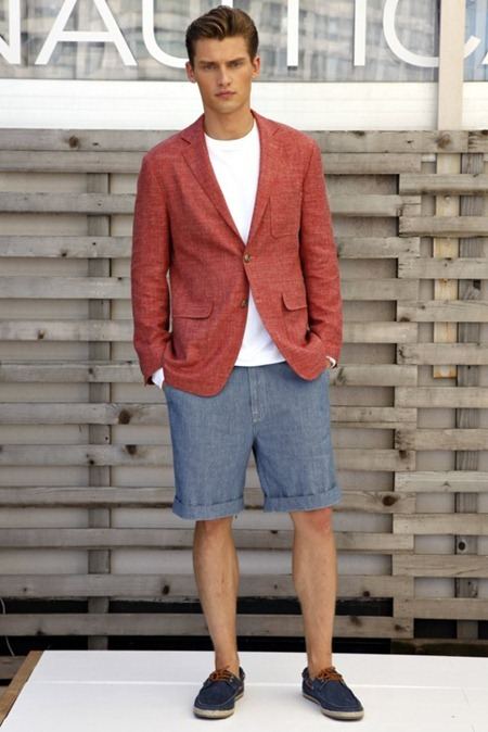 NEW YORK FASHION WEEK: NAUTICA SPRING 2012
