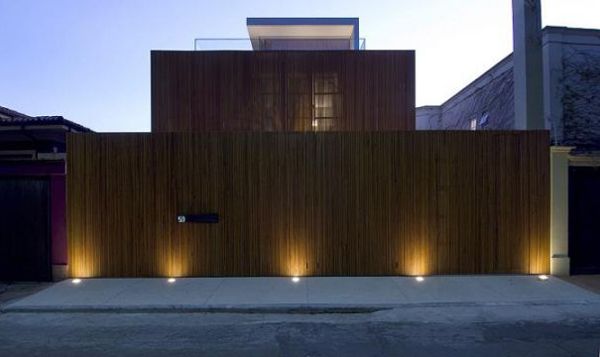 Innovative Brazilian Architecture - concrete house with folded wood walls