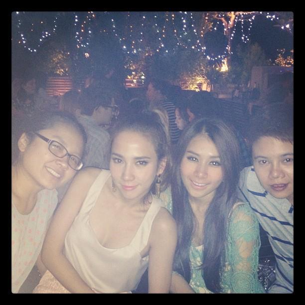 "อั้ม พัชราภา"---> H.N.Y.2012 !!!