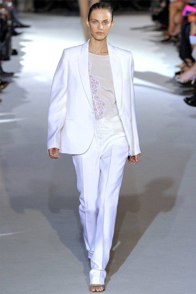 PARIS FASHION WEEK: STELLA MCCARTNEY SPRING 2012