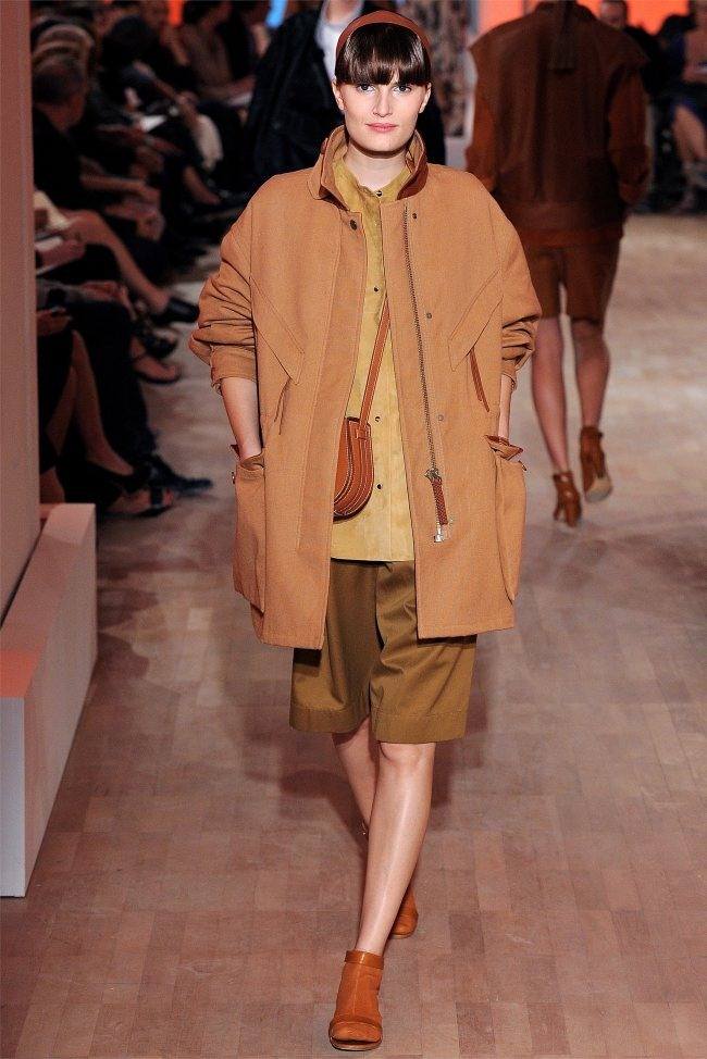 PARIS FASHION WEEK: HERMÈS SPRING 2012