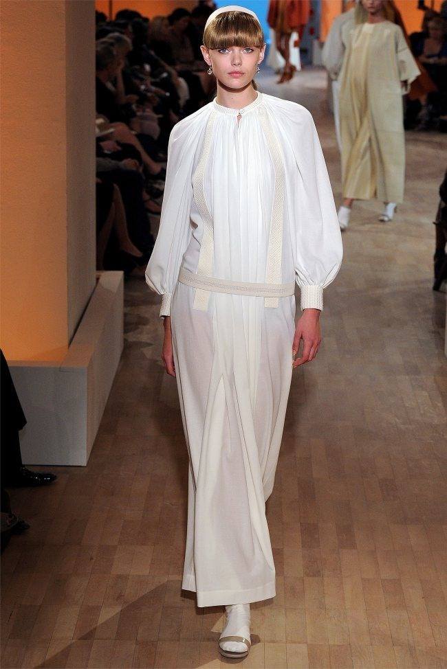 PARIS FASHION WEEK: HERMÈS SPRING 2012